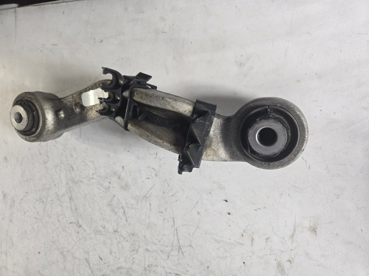 2010 2016 BMW 528i 550i Right Passenger Rear Suspension Upper Control Arm OEM
