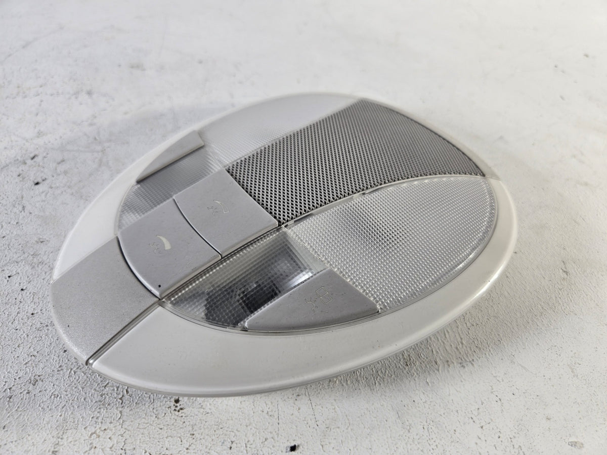 2003 2006 Mercedes Benz E320 E350 E500 Rear Roof Dome Reading Light Lamp OEM