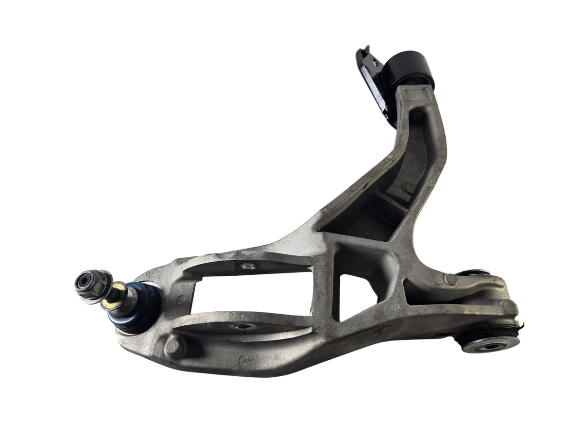 2003 2005 Lincoln Town Car Left Driver Front Suspension Lower Control Arm OEM