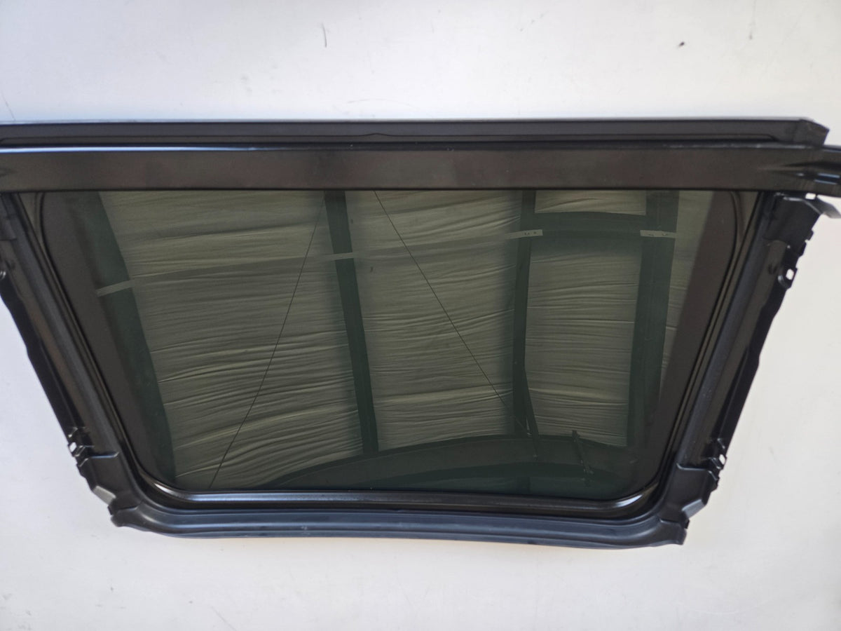 2020 Nissan Rogue panoramic REAR fixed sunroof sun moon roof glass panel OEM