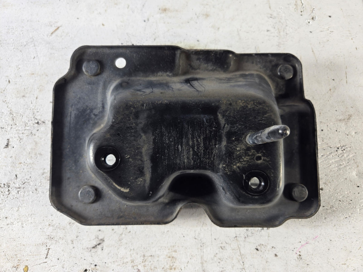 2011 2013 Hyundai Elantra Right Passenger Rear Bumper Reinforcement Bracket OEM