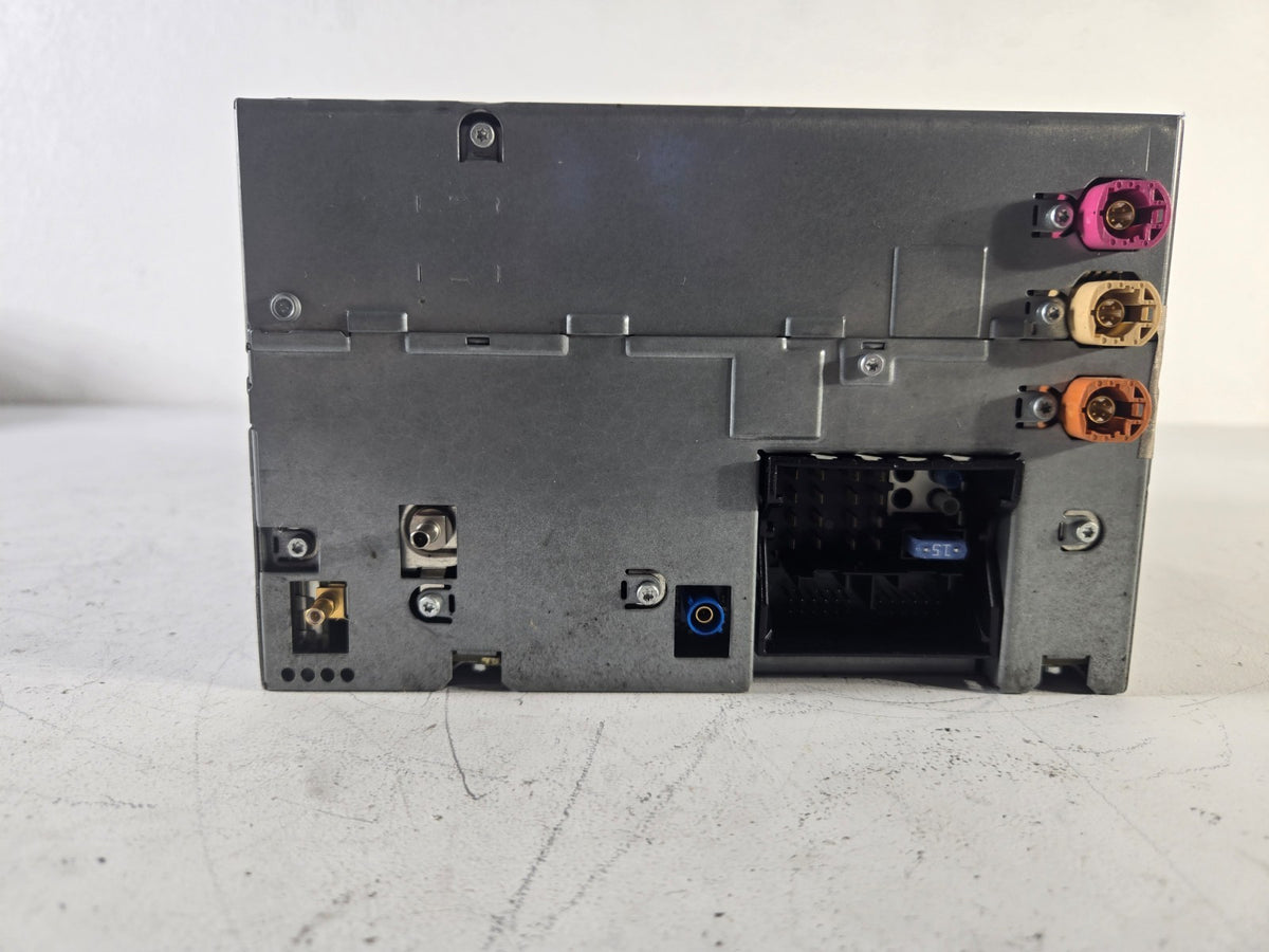 2010 2011 2012 2013 BMW 550i xDrive AM FM Radio CD Receiver OEM 65129257010