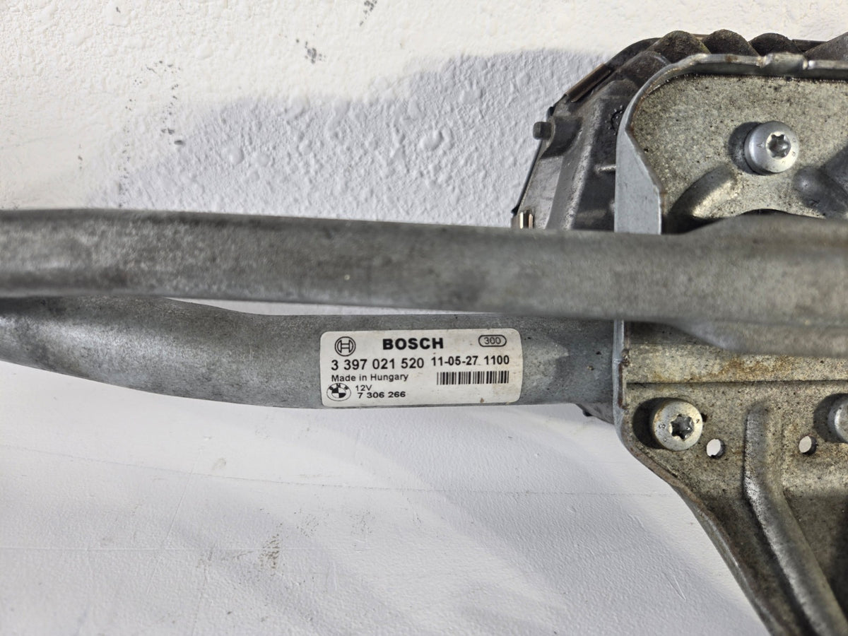 2010 2016 BMW 528i 535d 550i Front Windshield Wiper Motor Transmission Linkage