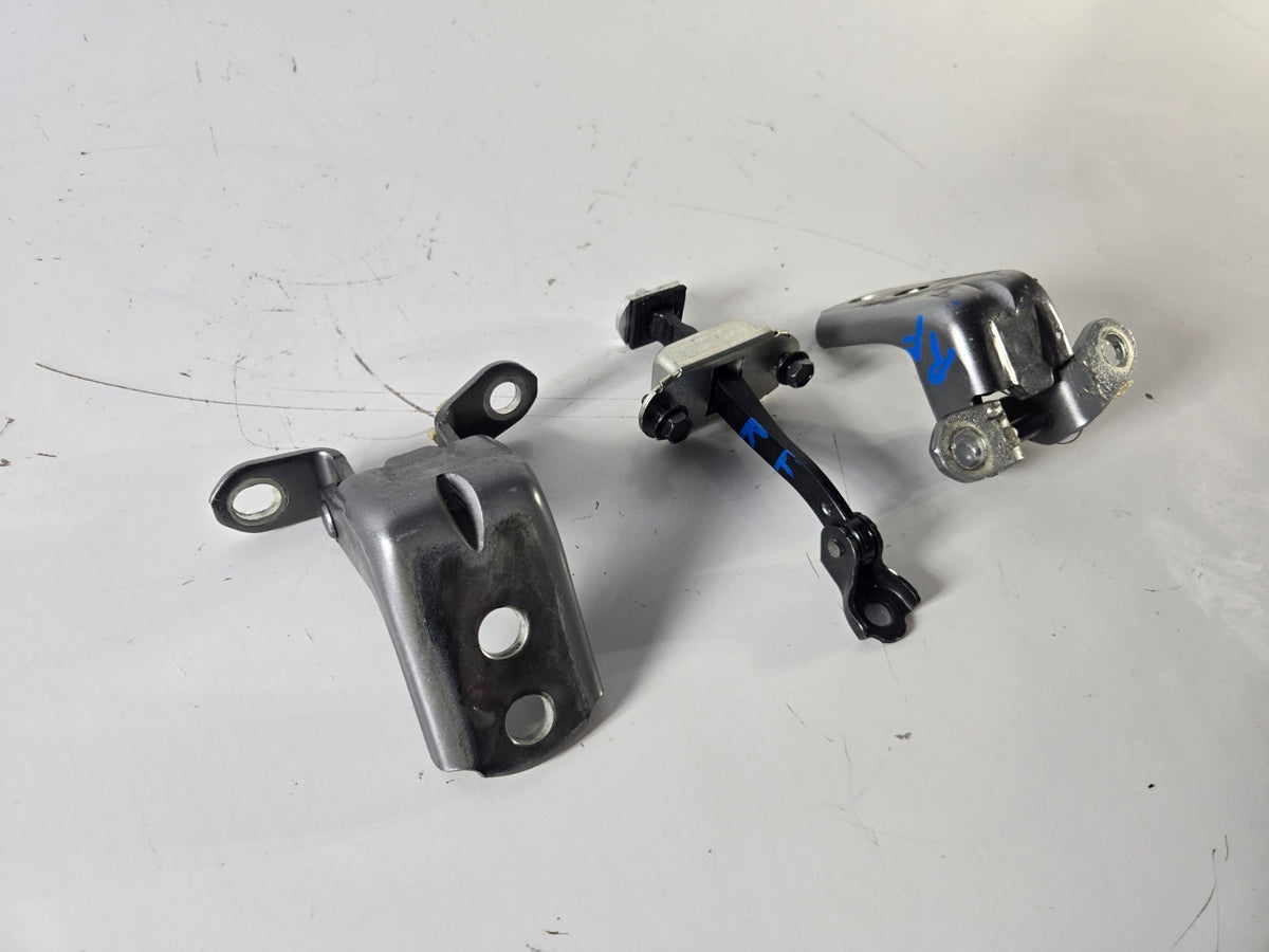 2008 2017 Infiniti EX35 QX50 Right Passenger Front Door Check Hinge Hinges OEM