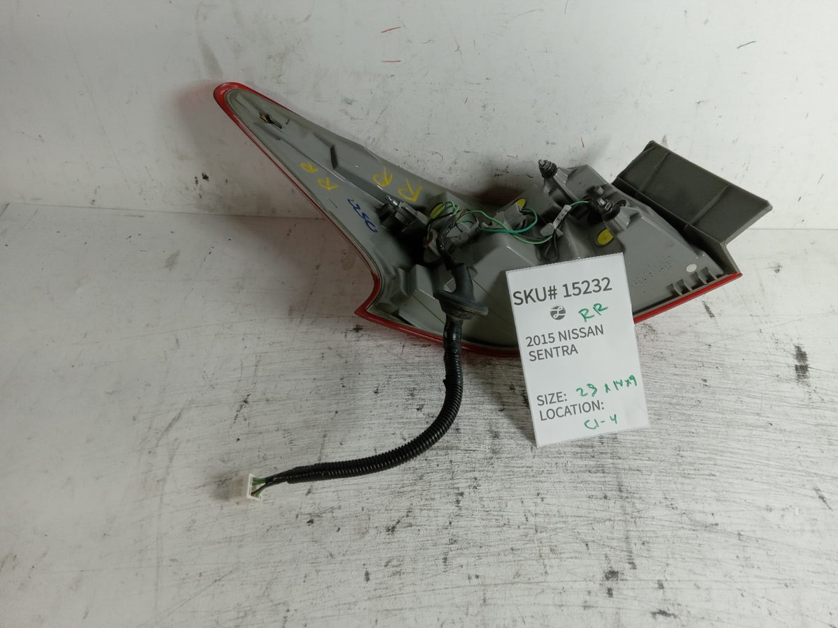 2013-2015 Nissan Sentra Right Rear Outer Tail Light Lamp 26550-3SG0A OEM 15232