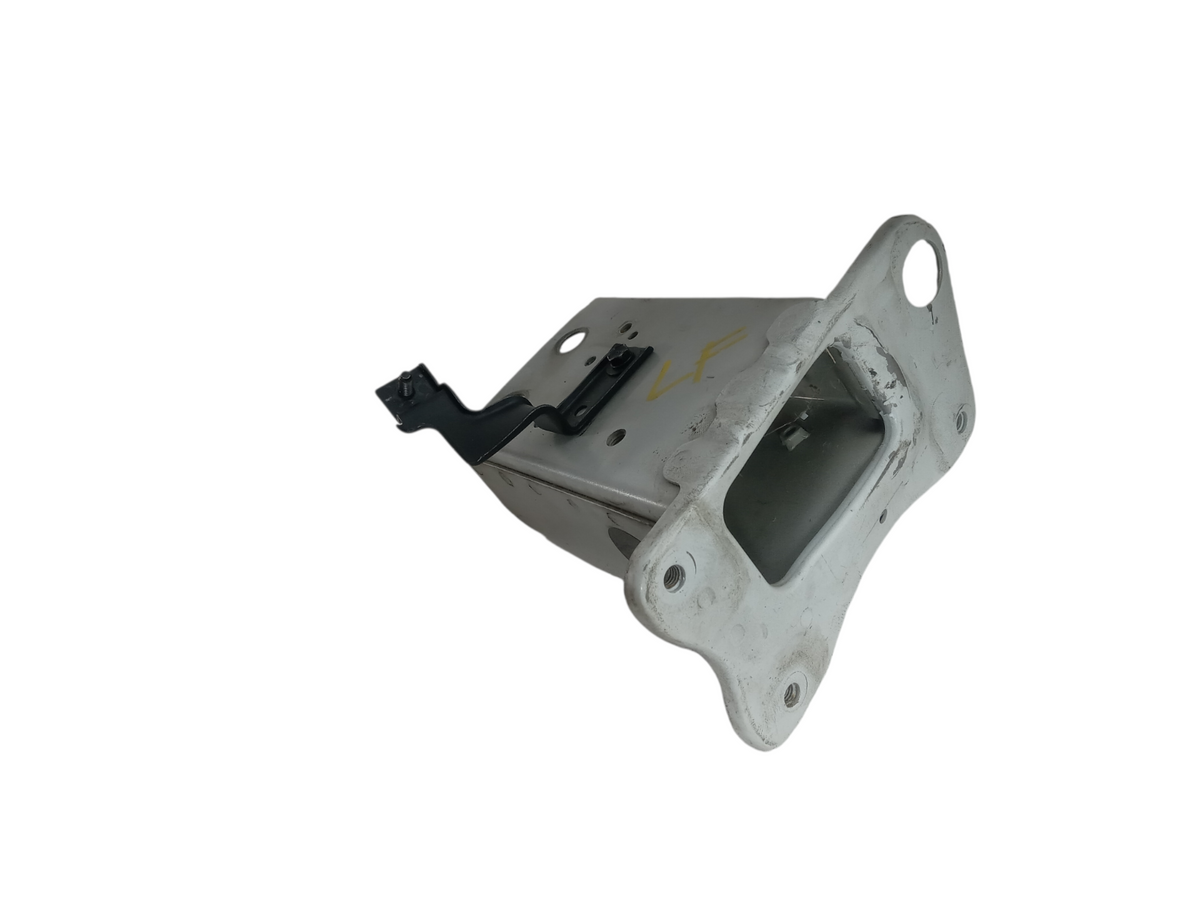 2012-2014 Hyundai Genesis Left Front Side member Bracket Driver Side OEM 14503
