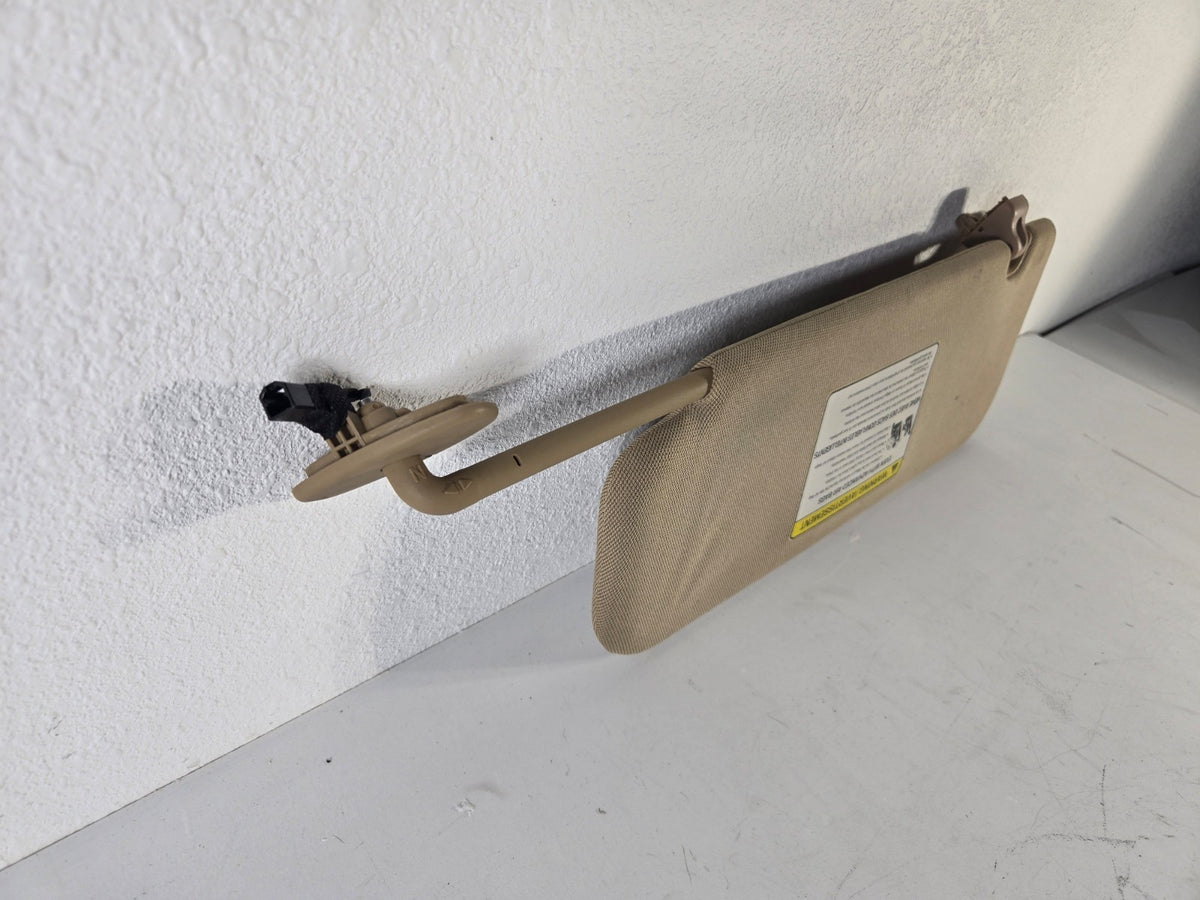 2015 2021 Kia Sedona Right Passenger Side Sun Visor Sunvisor Beige OE 85220A9200