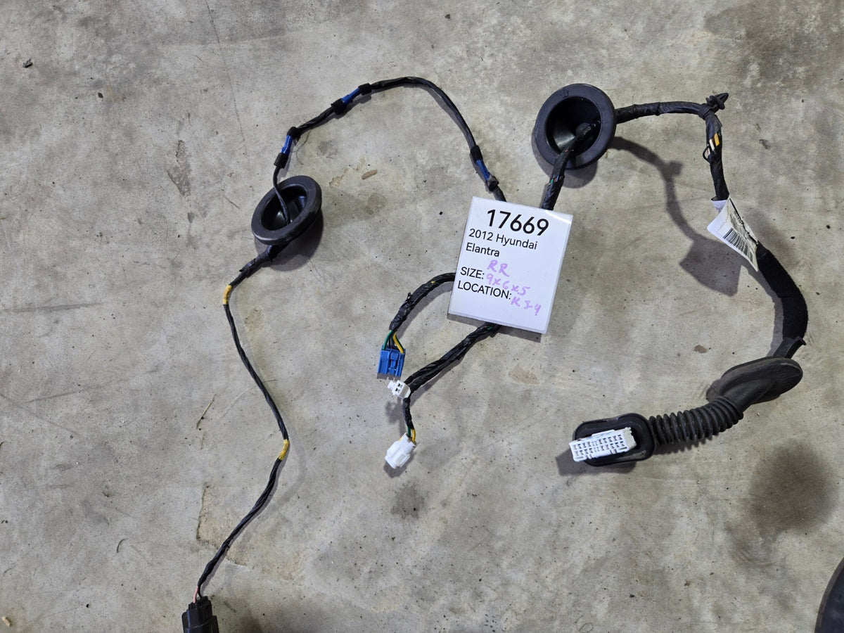 2011 2013 Hyundai Elantra Right Passenger Side Rear Door Wire Wiring Harness OEM