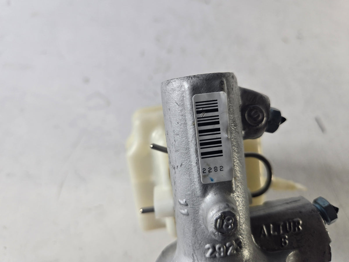 2010 2016 BMW 528i 535d 535i 550i Master Cylinder Brake Reservoir Bottle Cap OEM