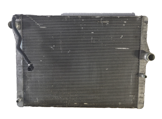 2010 2017 BMW 5 Series 550i GT xDrive Radiator Core Assembly OEM 17118669004