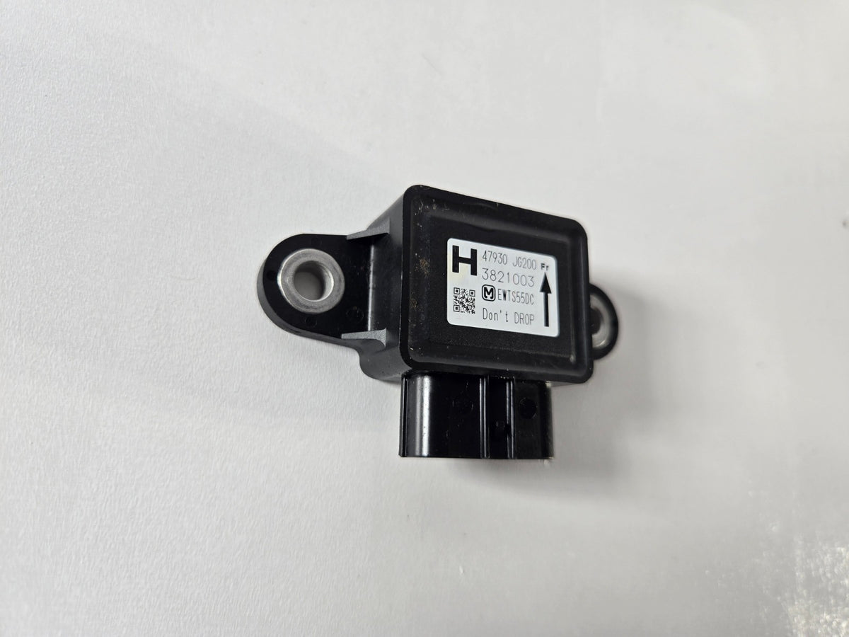 2012 2019 Infiniti M M35H Q Q50 Q70 Yaw Rate Gravity G-Sensor OEM 47930JG200