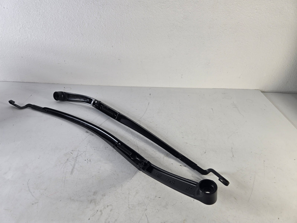 2015 2021 Kia Sedona Left Driver Right Passenger Front Windshield Wiper Arm OEM
