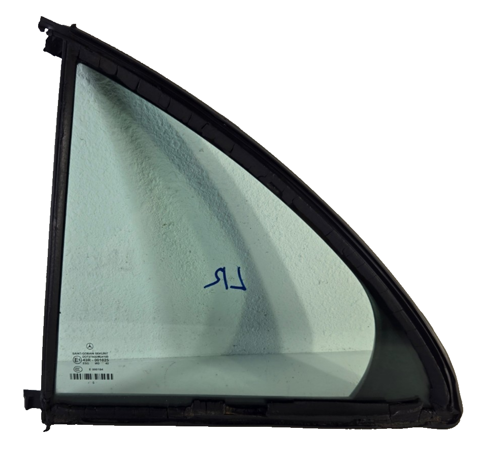 2003 2009 Mercedes Benz E500 Left Driver Rear Door Quarter Vent Glass OEM