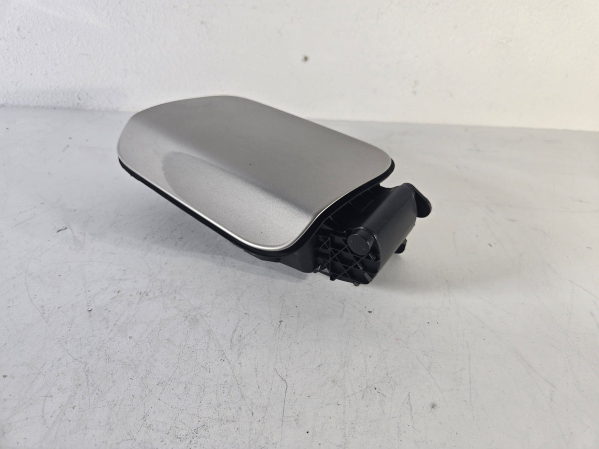 2010 2016 BMW 528i 535d 550i M5 Fuel Gas Tank Filler Door Lid Cover Panel OEM