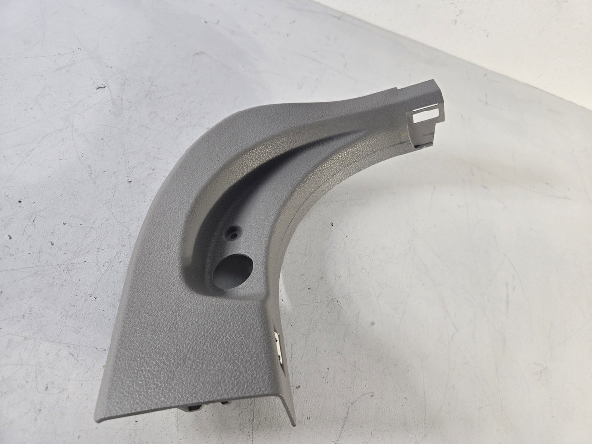 2010 2013 BMW 528i 550i Left Driver Front Lower Cowl Kick Panel Cover OEM