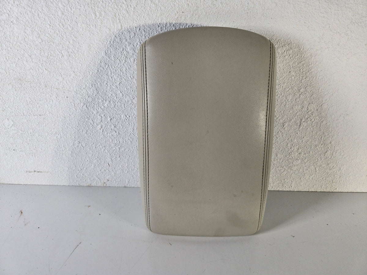2014 2015 2016 Infiniti Q50 Center Console Arm Rest Lid Cover OEM 969204GA0C
