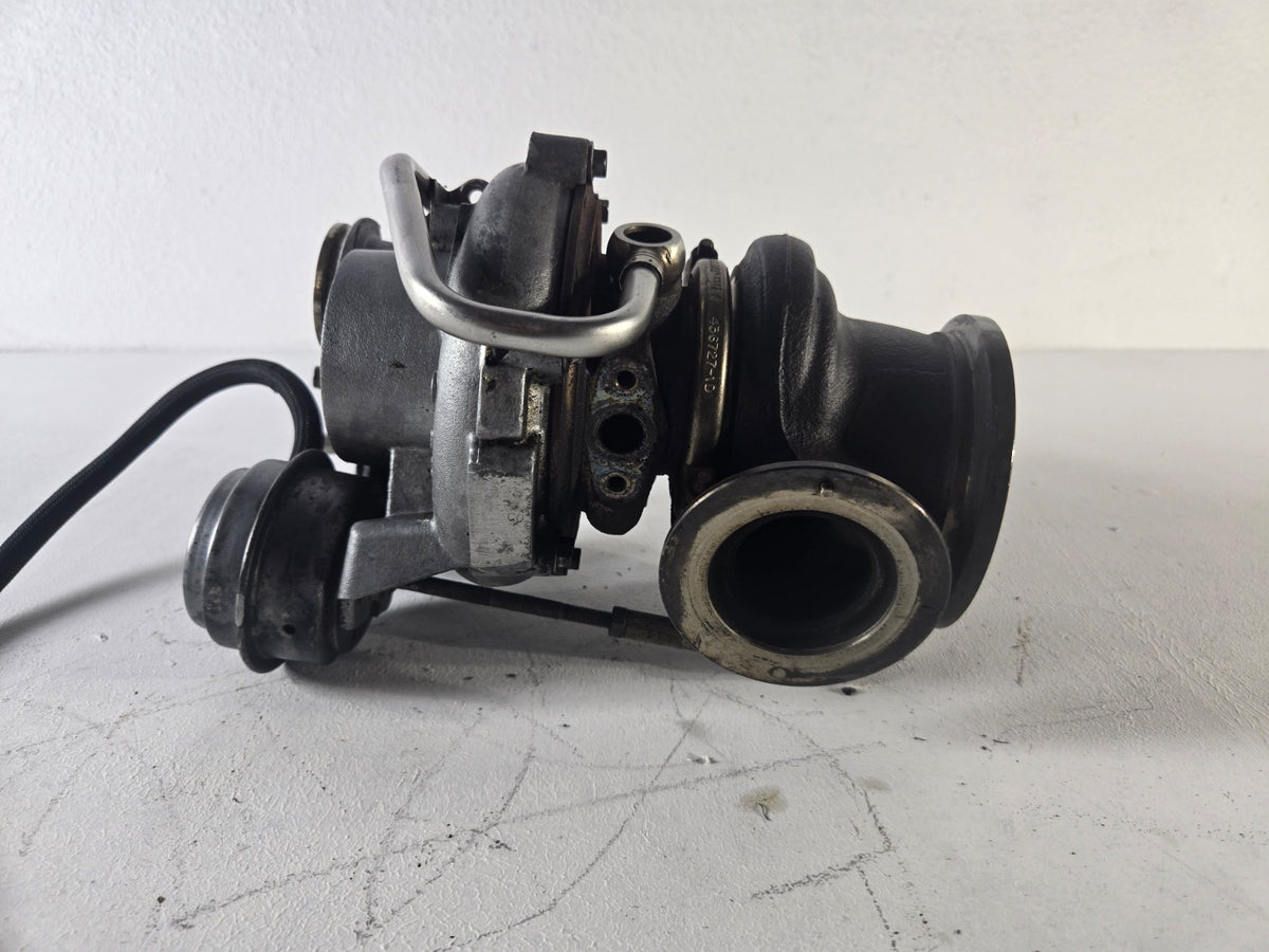 2010 2013 BMW 5 Series 550i N63 4.4L Turbocharger Turbo Charger Left Side OEM