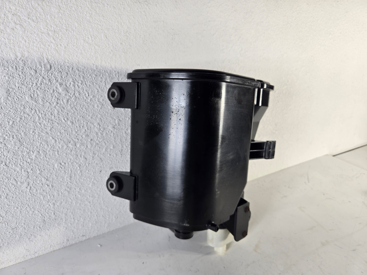 2010 2013 BMW 5 Series 550i Fuel Vapour Canister Charcoal Box OEM 16137245541