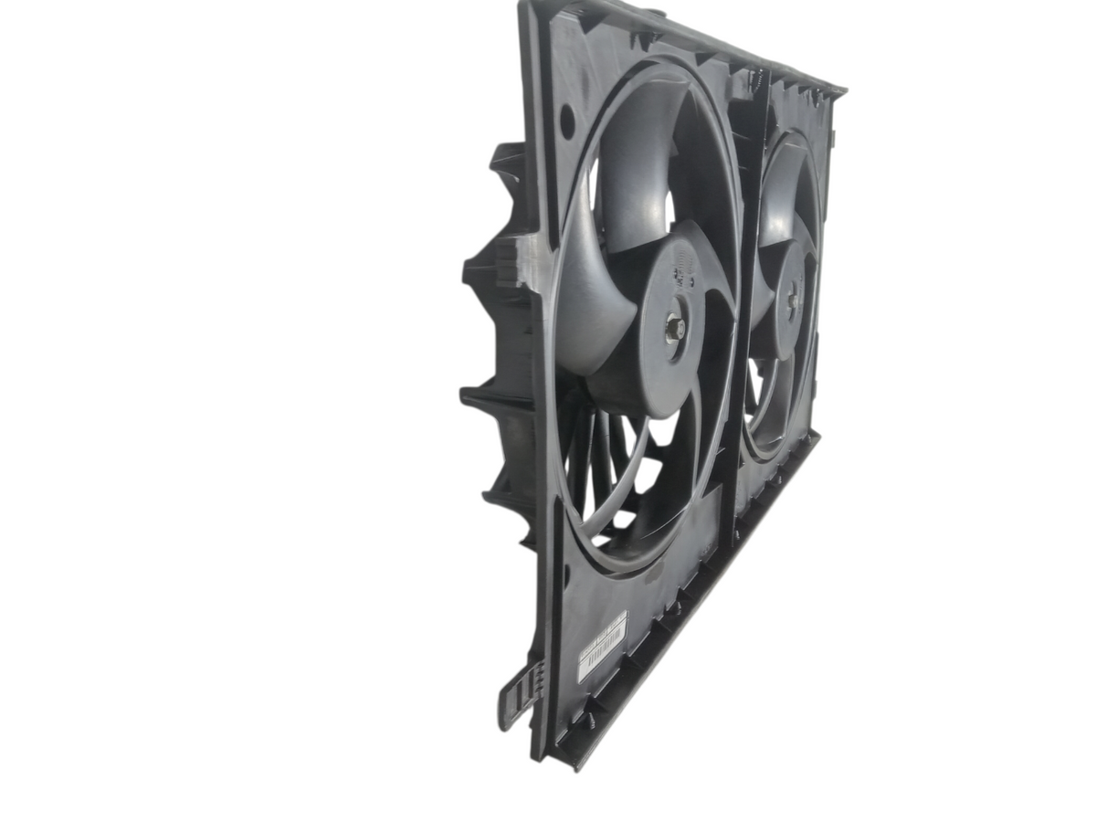 2012-2015 Jeep Patriot Radiator Cooling Fan Module Assembly OEM 11921
