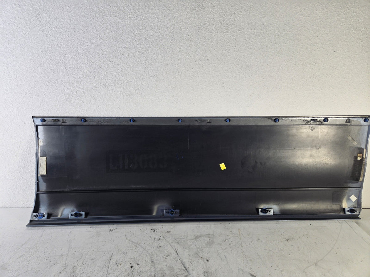 1998 2011 Lincoln Town Car Left Driver Side Front Door Trim Lower Molding OEM