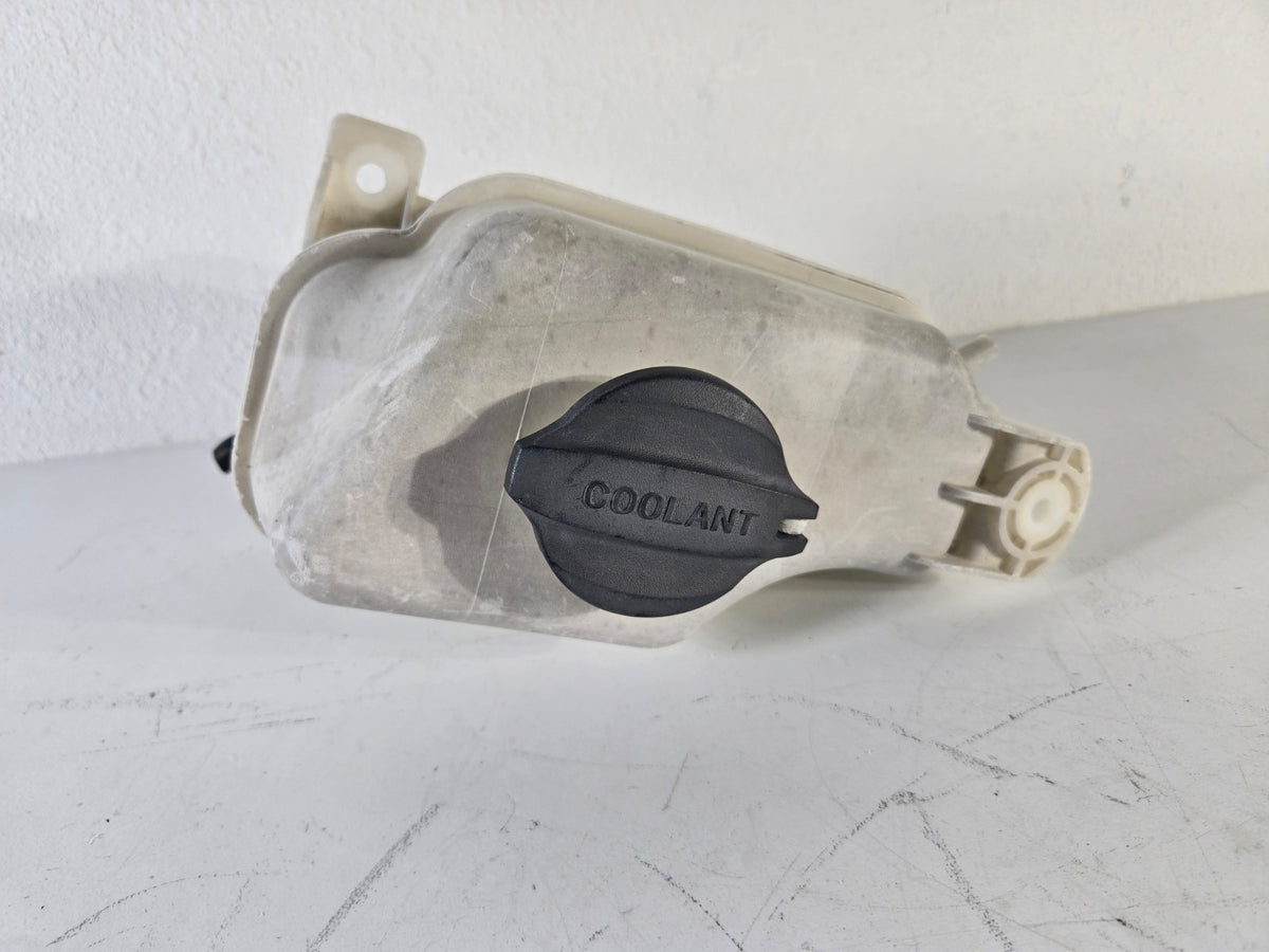 2014 2021 Kia Sedona Sorento Radiator Coolant Reservoir Tank Bottle Cap Cover OE