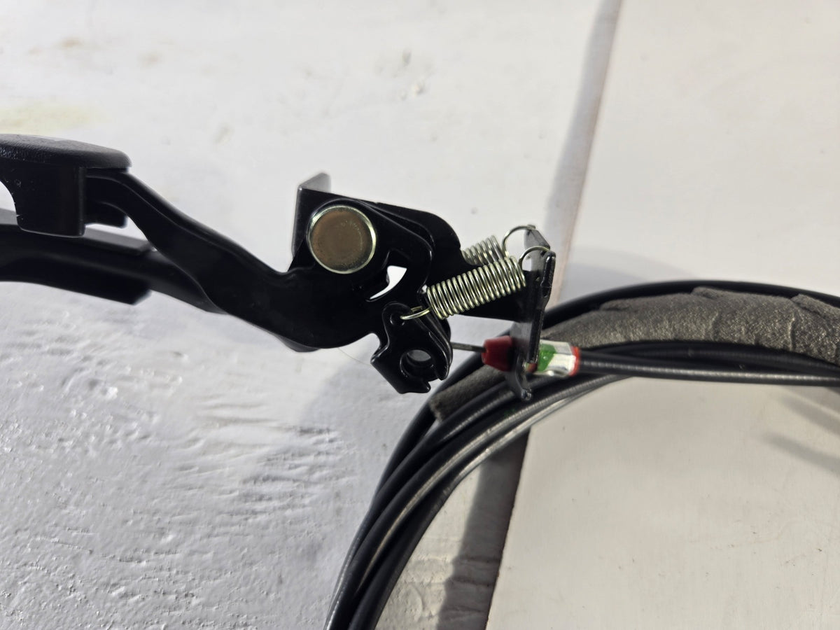 2011 2013 Hyundai Elantra Fuel Tank Door Trunk Lid Release Cable OEM 815703X000
