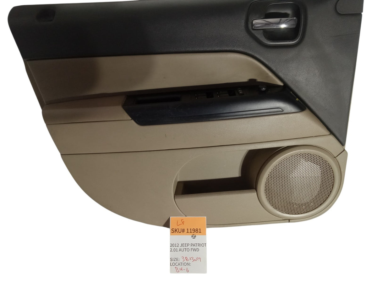 2012-2015 Jeep Patriot Left Front Interior Door Panel Driver Side OEM 11981