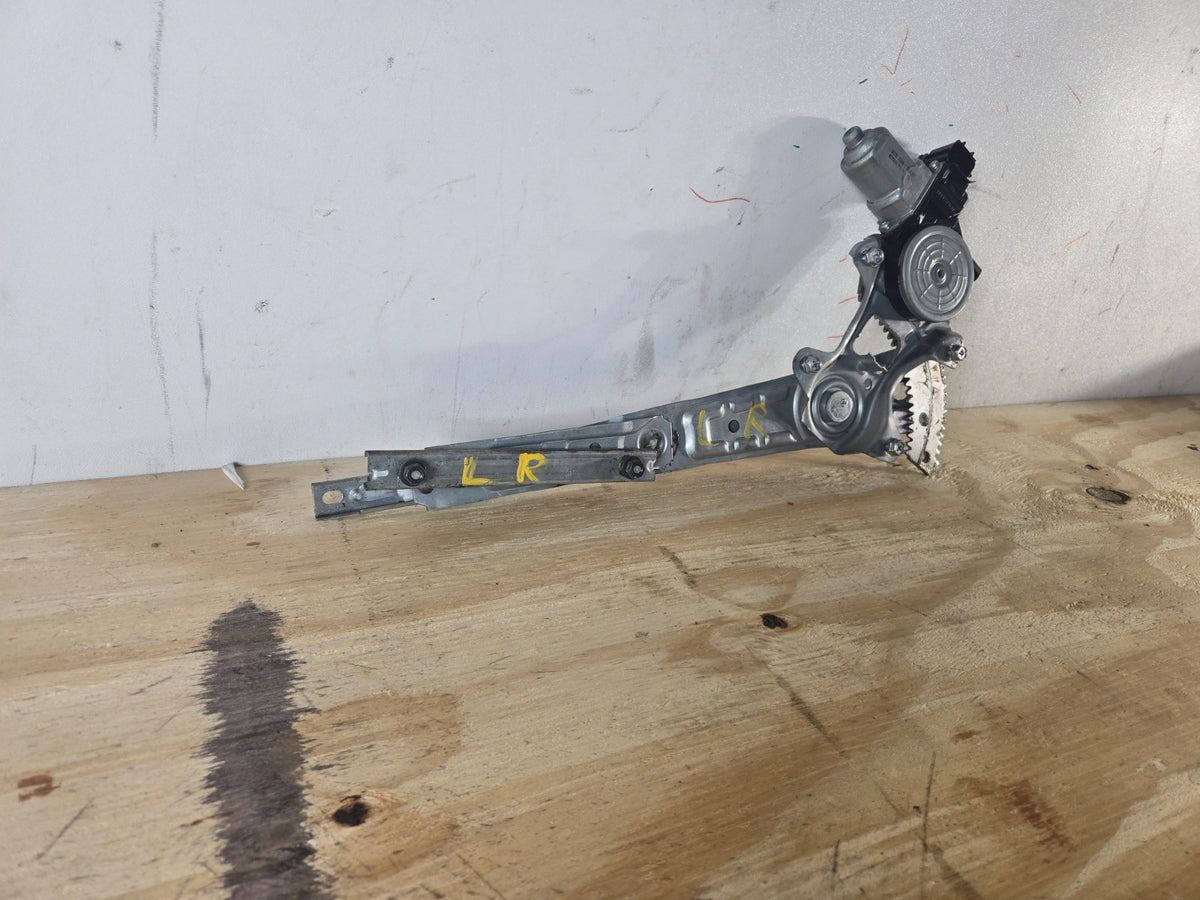2013-2019 Nissan Sentra Left Rear Door Window Regulator Motor 827214KH0B OEM 306