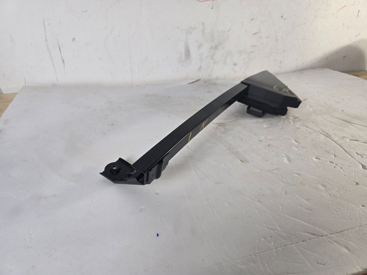2013-2019 Nissan Sentra Left Rear Door Corner Guide Channel Bracket OEM 15283
