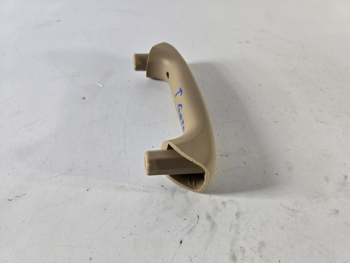 2015 2018 Kia Sedona Rear Trunk Tailgate Interior Grip Grab Pull Handle OE Beige