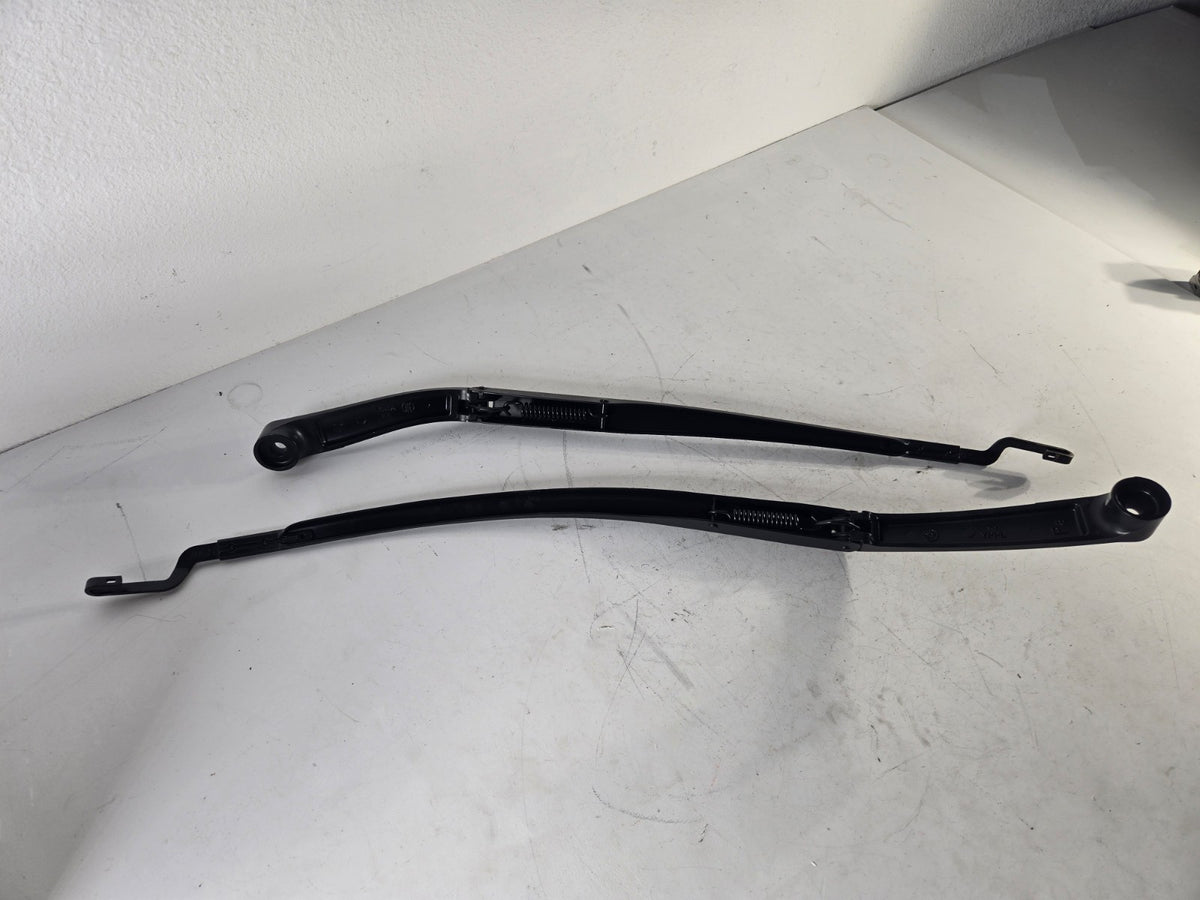 2015 2021 Kia Sedona Left Driver Right Passenger Front Windshield Wiper Arm OEM