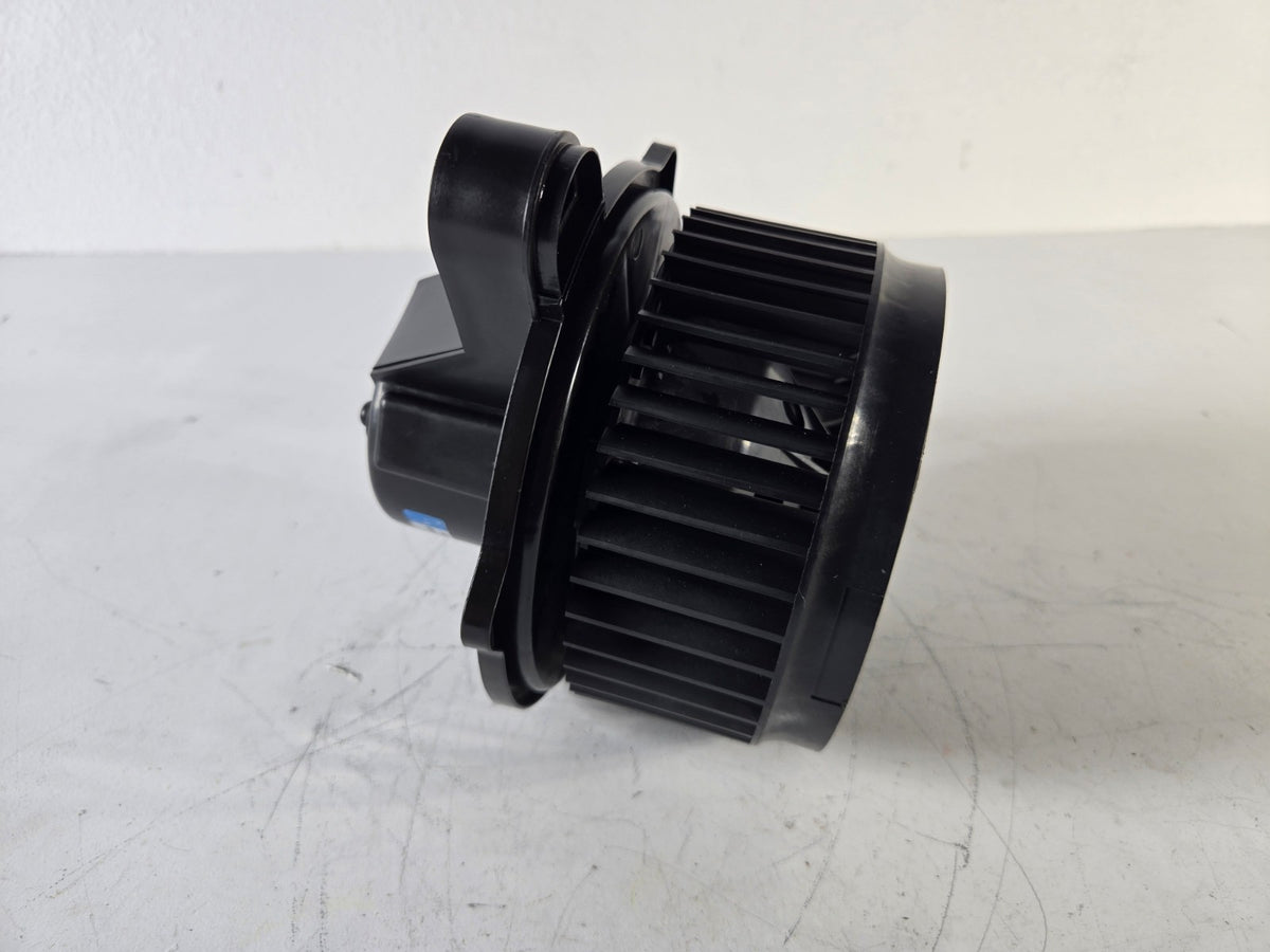 2011 2018 Kia Sedona Sorento HVAC AC Heater Blower Fan Motor OEM 971132B005
