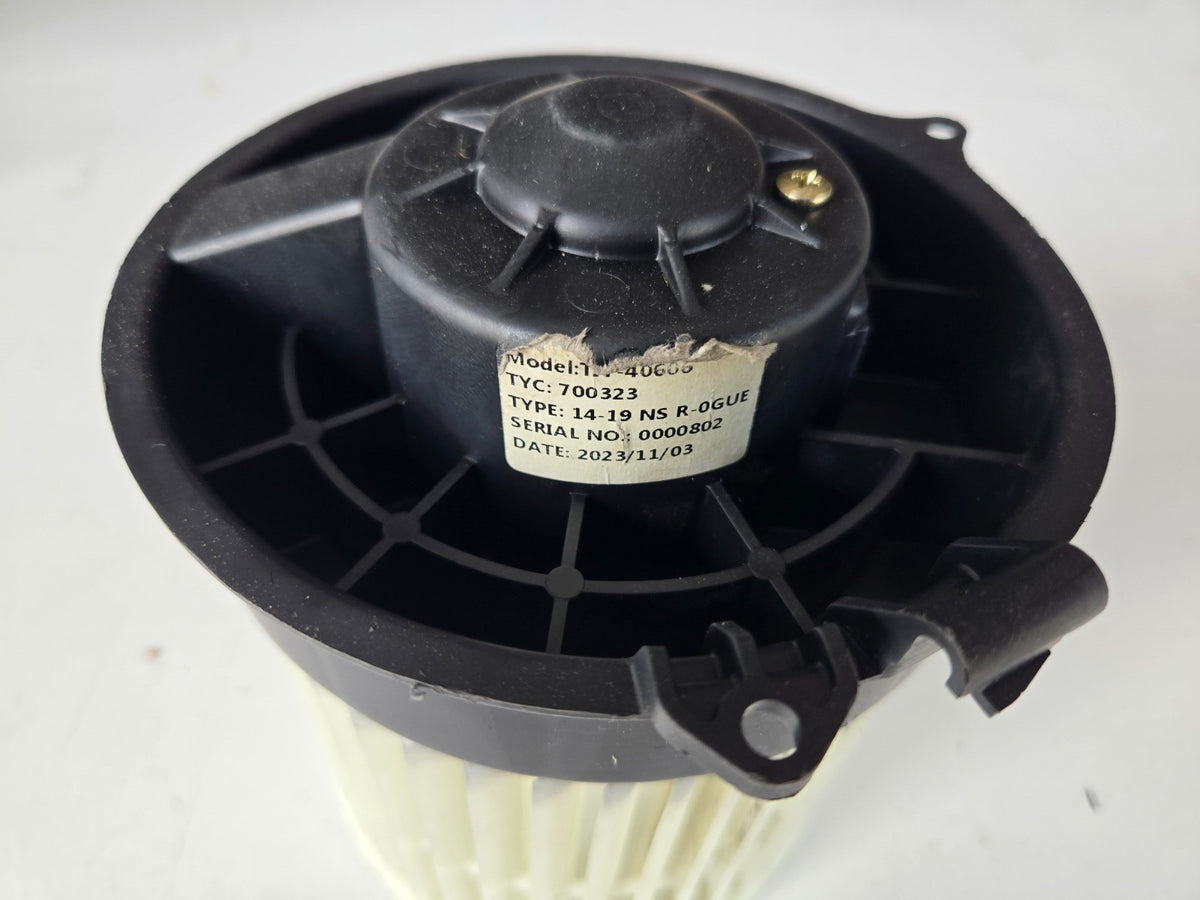 2014 2020 Nissan Rogue front HVAC ac heater dash air blower motor fan front OEM