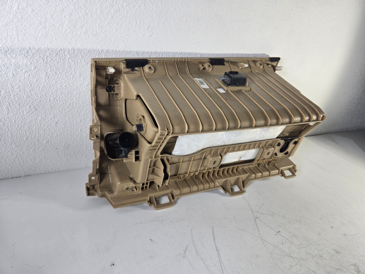2015 2021 Kia Sedona Dash Instrument Glove Storage Box Compartment W Cooling OEM