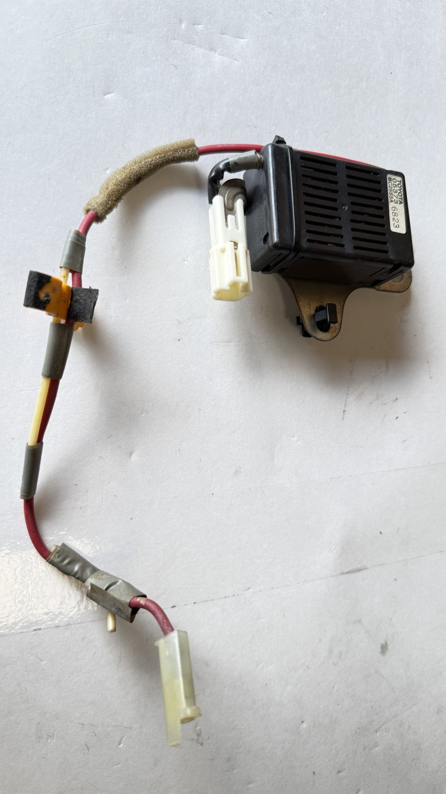 Lexus LS460 Buzzer, Wireless Door Lock 90980-05373 Genuine OEM