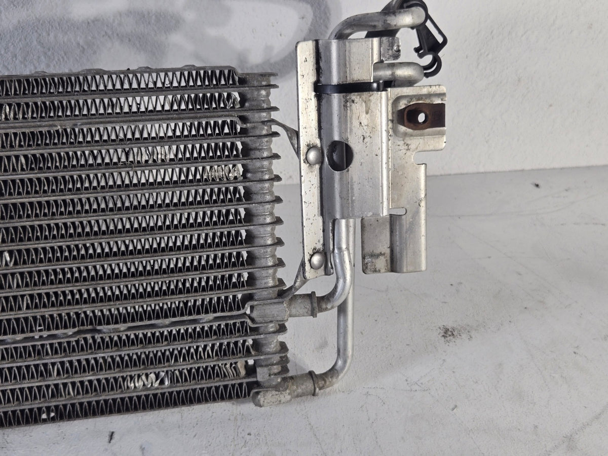 2003 2004 2005 Lincoln Town Car 4.6L Power Steering Cooler OEM 3W1Z3F749AA