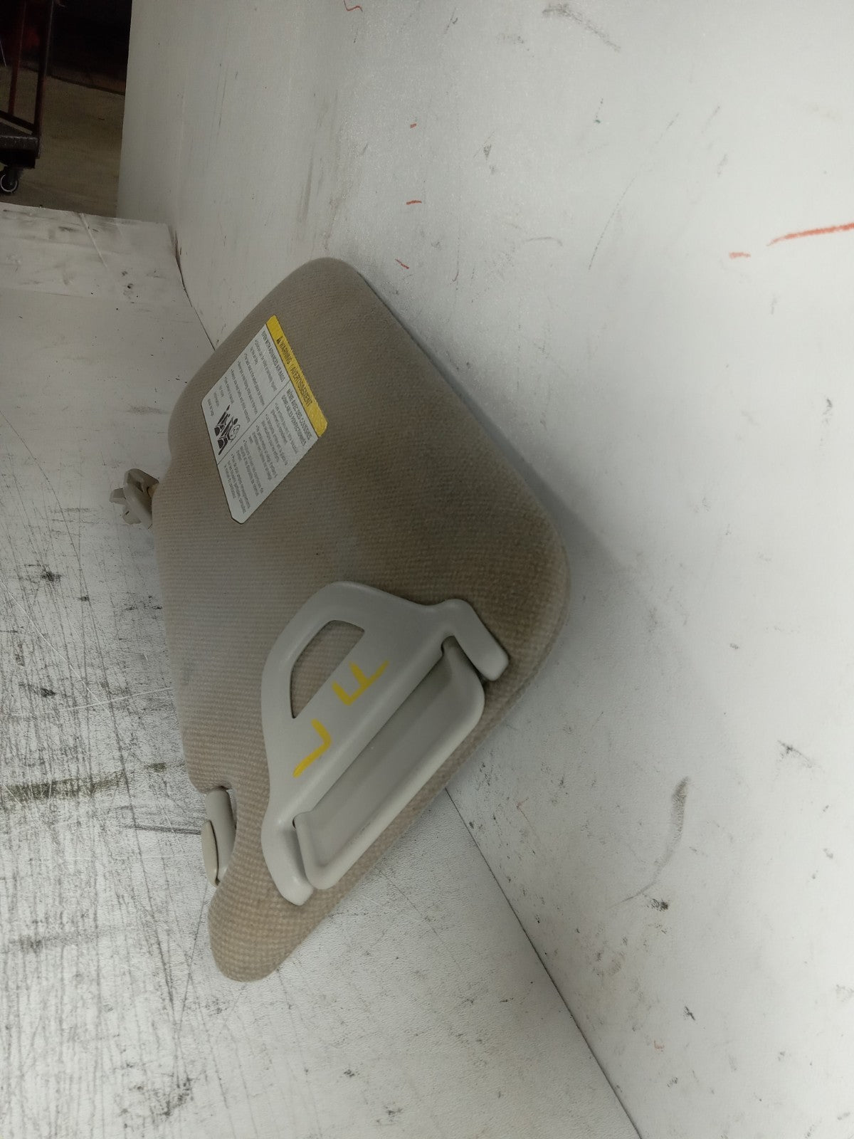 2013-2019 Nissan Sentra Left Front Sun Visor Sunvisor LH 96401-3SG8A OEM 15227