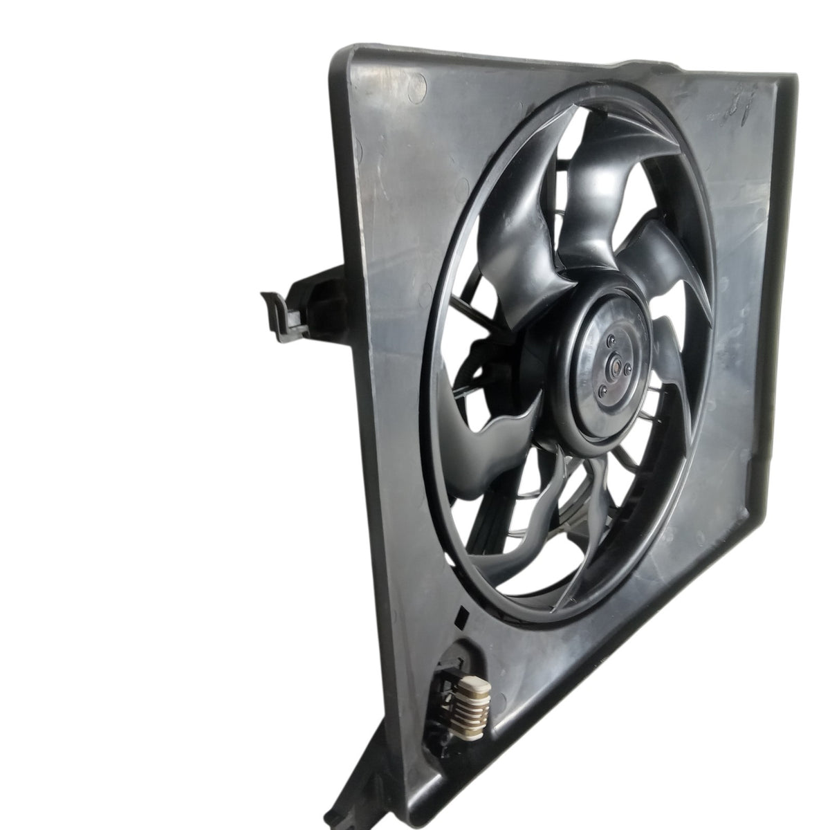 2011 Kia Optima Hybrid Radiator Fan Motor Fan Assembly OEM 11628