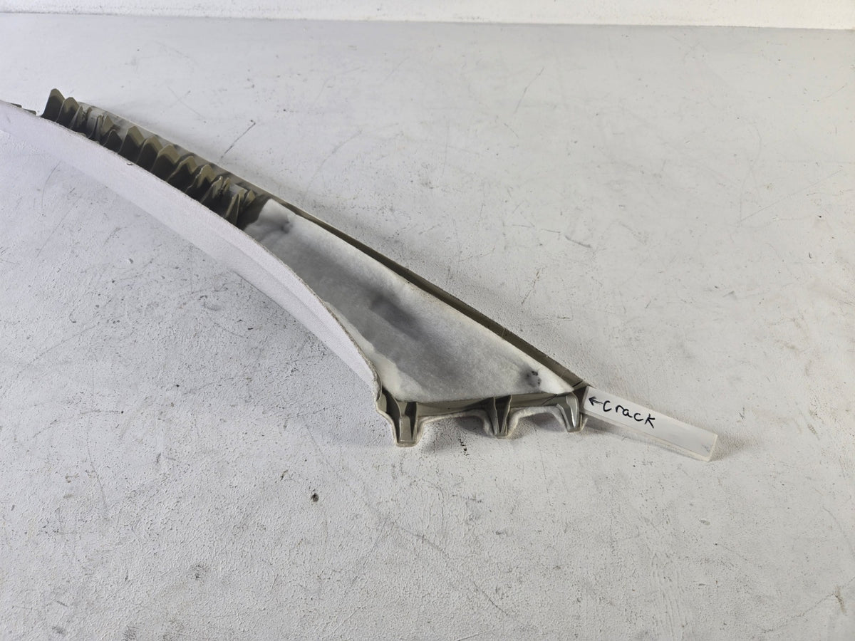 2003 2009 Mercedes Benz E500 Right Passenger Front Windshield A Pillar Trim OEM