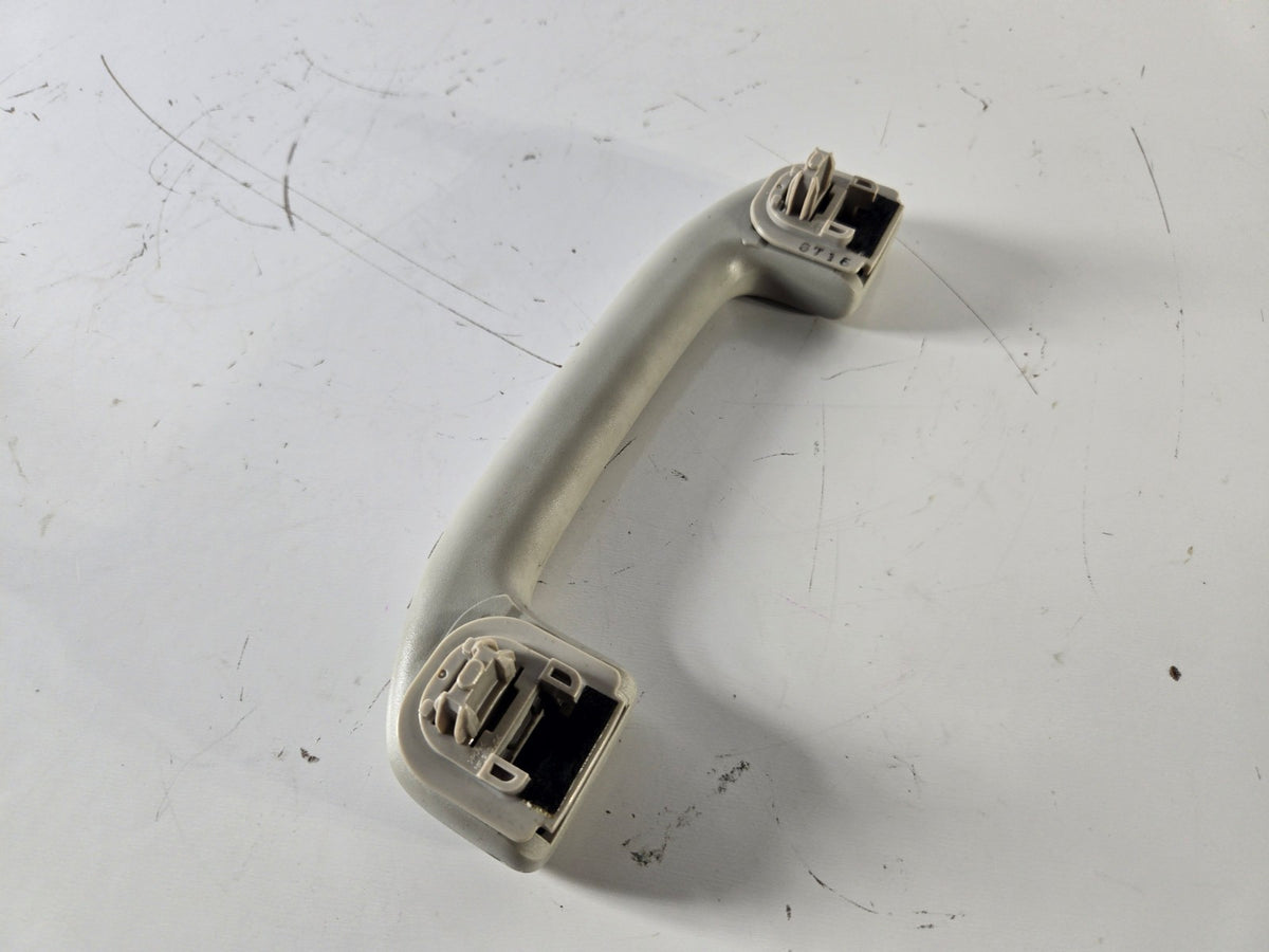 2014 2024 Infiniti Q50 Left Driver Front Roof Grip Grab Handle OEM 739403WS0A