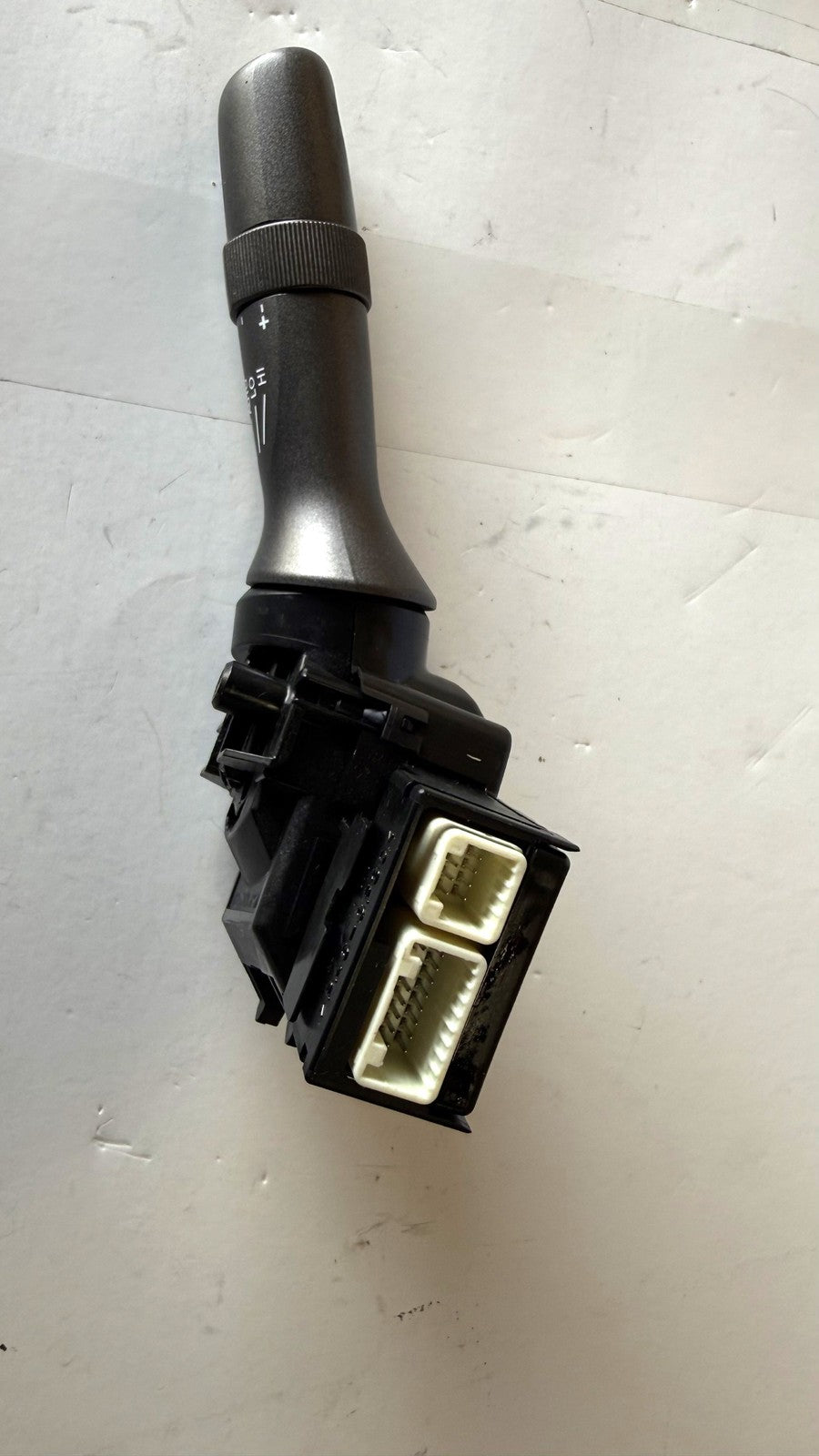Lexus LS460 Wiper Switch, Steering Column 84652-50150 Genuine OEM