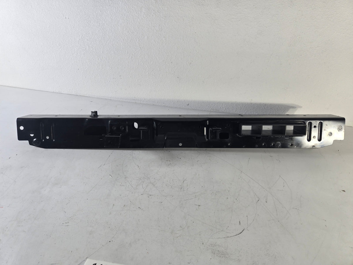 2015 2018 Kia Sedona Radiator Core Support Upper Tie Bar Bracket OEM 64101-A9000