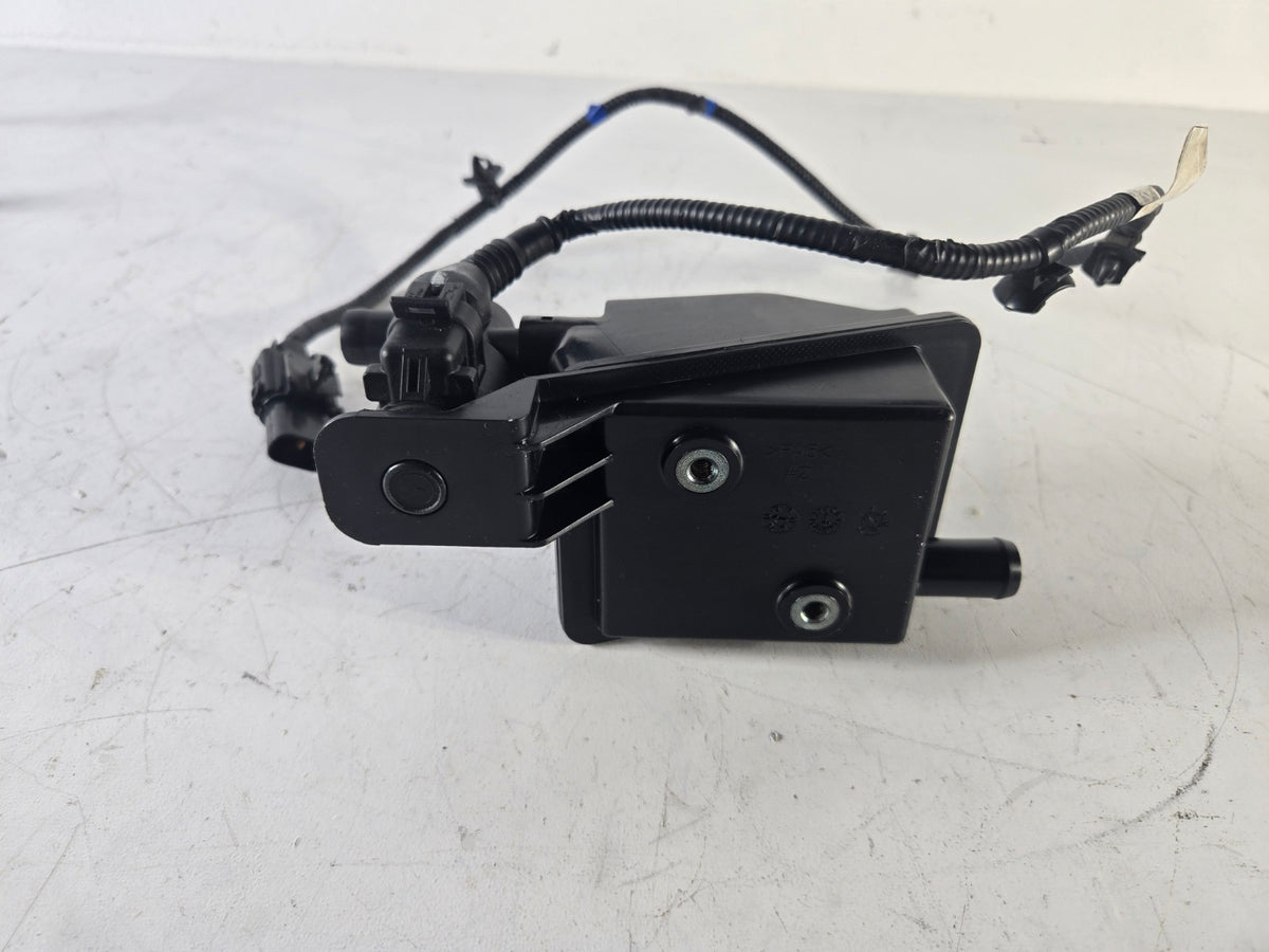 2015 2018 Kia Sedona Fuel Vapour Canister Filter Box W Wire Harness 31453A9500