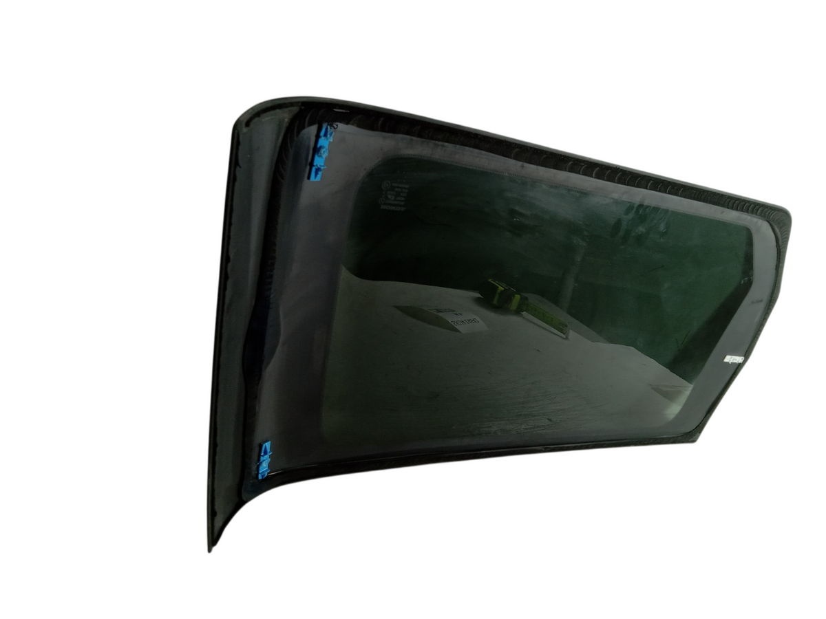 2003 2006 Honda Element Right Rear Quarter Glass Window OEM 73510SCVA10