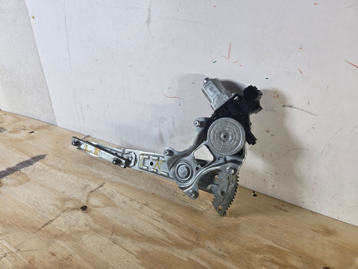 2013-2019 Nissan Sentra Left Rear Door Window Regulator Motor 827214KH0B OEM 306