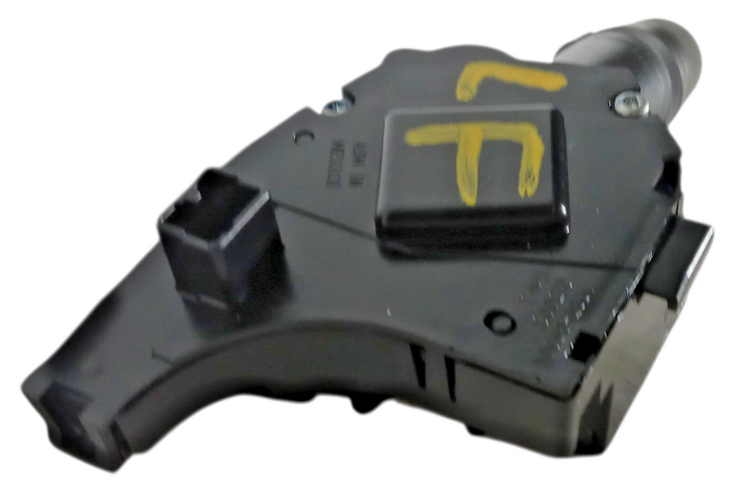 2012-2015 Jeep Patriot Left Front Steering Column Headlight Signal Switch OEM 11