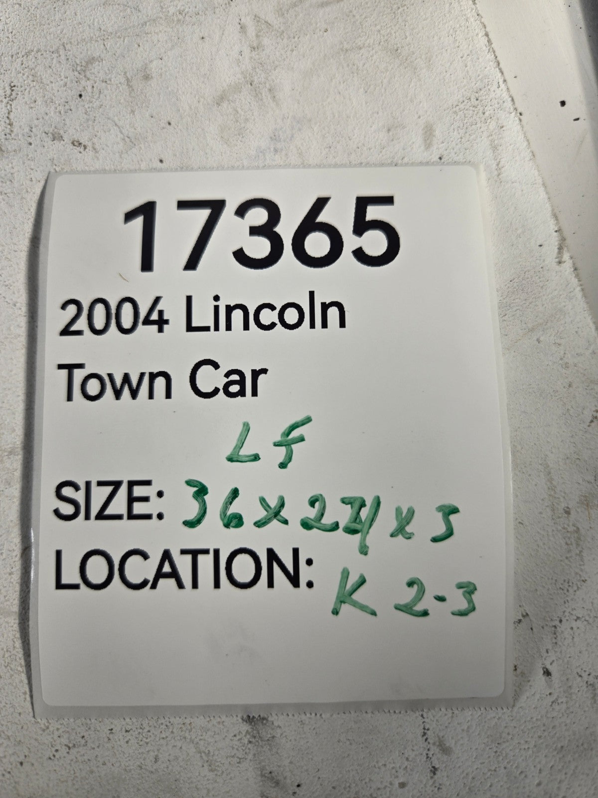 1999 2011 Lincoln Town Car Left Driver Side Front Door Window Glass OEM