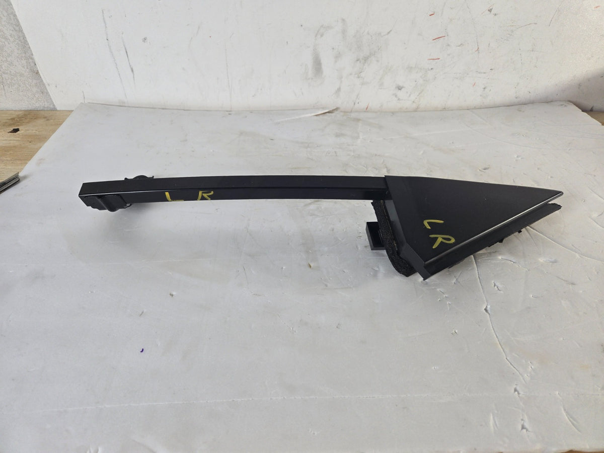 2013-2019 Nissan Sentra Left Rear Door Corner Guide Channel Bracket OEM 15283