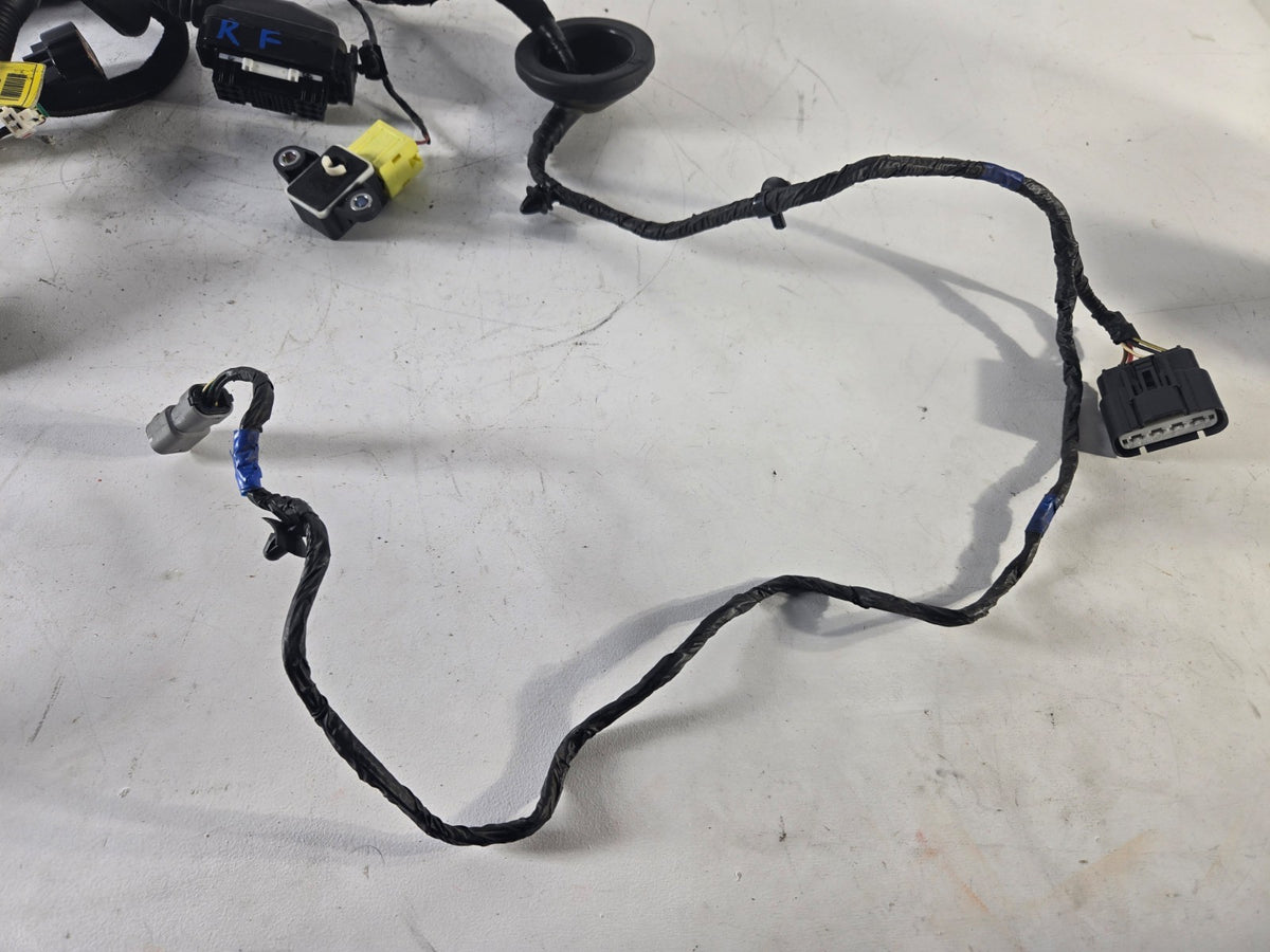 2015 2018 Kia Sedona Right Passenger Front Door Wire Wiring Harness 91610A9201