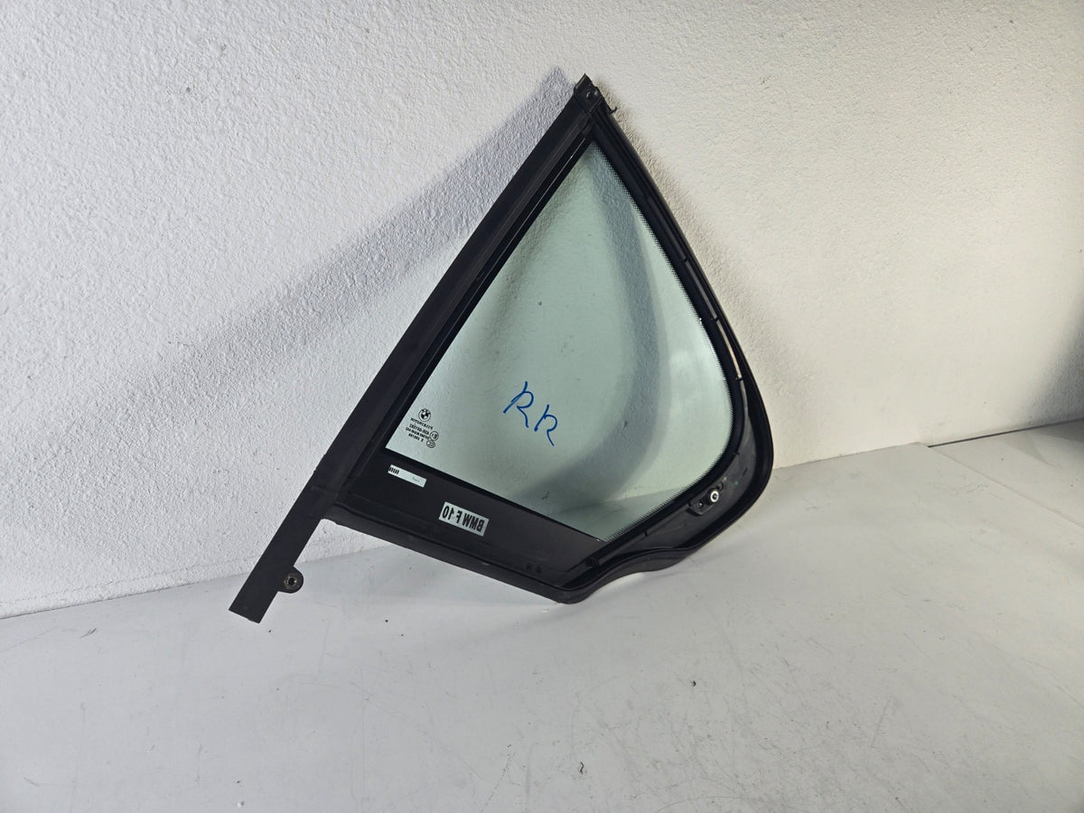 2010 2016 BMW 528i Right Passenger Rear Door Vent Quarter Glass Window OEM